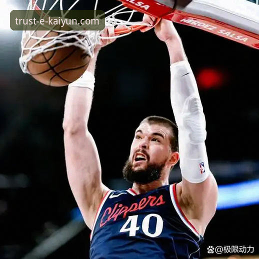 揭秘快船18分领先遭逆转：一场比赛如何暴露球队的“流畅性”危机